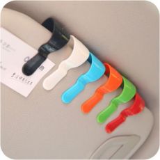 塑料便攜式多用途車(chē)用眼鏡夾車(chē)載太陽(yáng)鏡票據(jù)夾子名片夾
